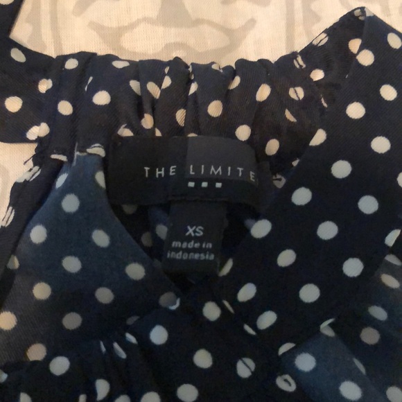 Top - Picture 2 of 3